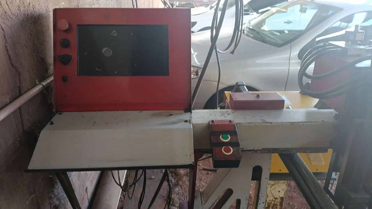 Torno CNC nardine/ e pantógrafo cnc