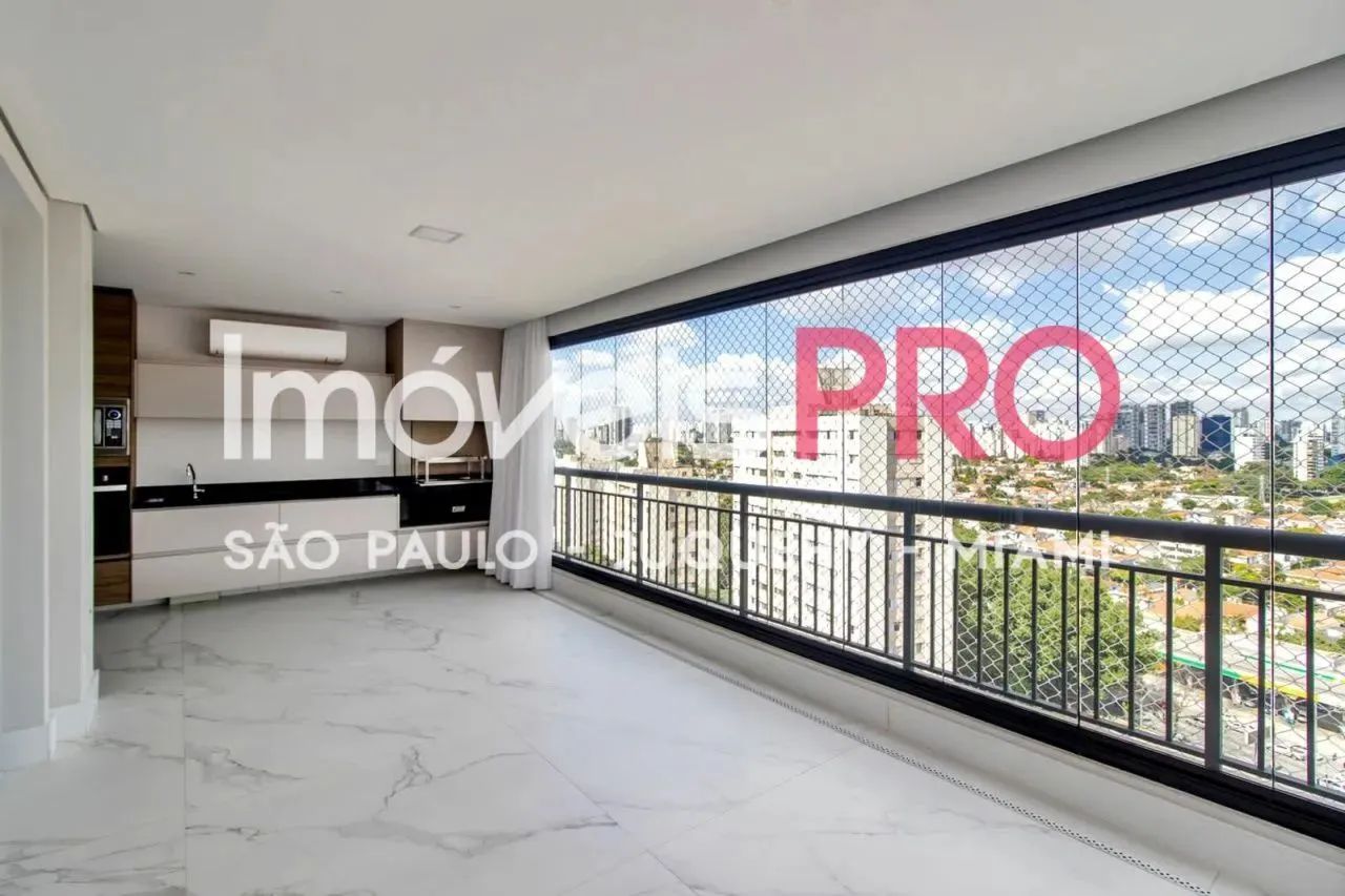 Lindo apartamento novo na Vila Olímpia com 134m², 3 suítes e 3 vagas