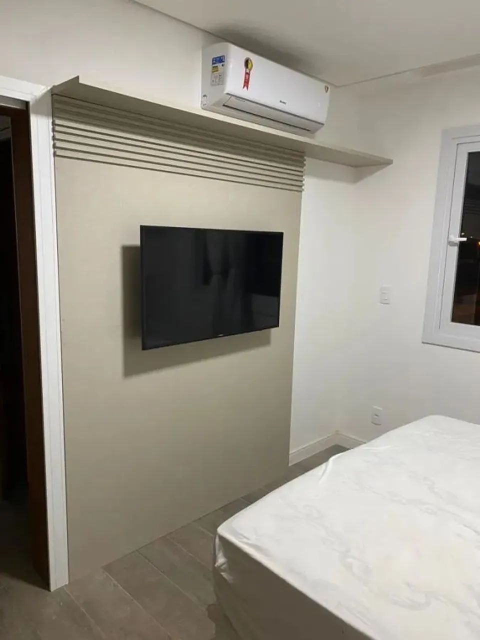 Casa para Venda em Rio das Ostras, Alphaville, 5 dormitórios, 5 suítes, 6 banheiros, 4 vag - Foto 2