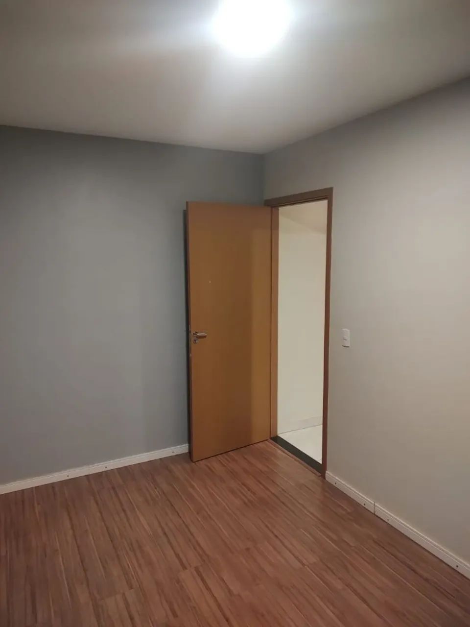 Alugo Apartamento em condomínio fechado 