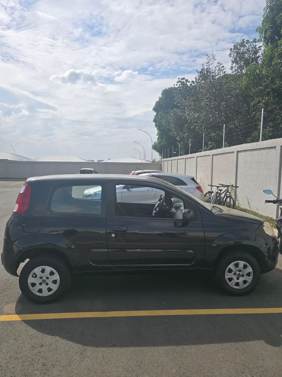 Fiat Uno Vivace 2012 - 2 Portas - Foto 4