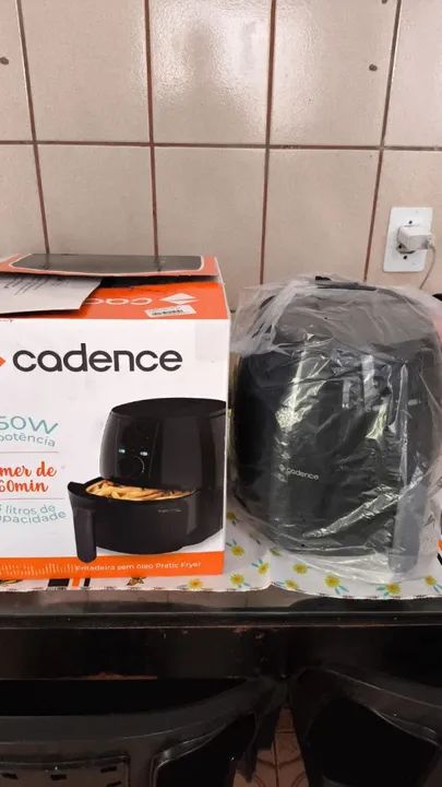 Air Fryer Cadence 50W 1,5 Litros - Novo