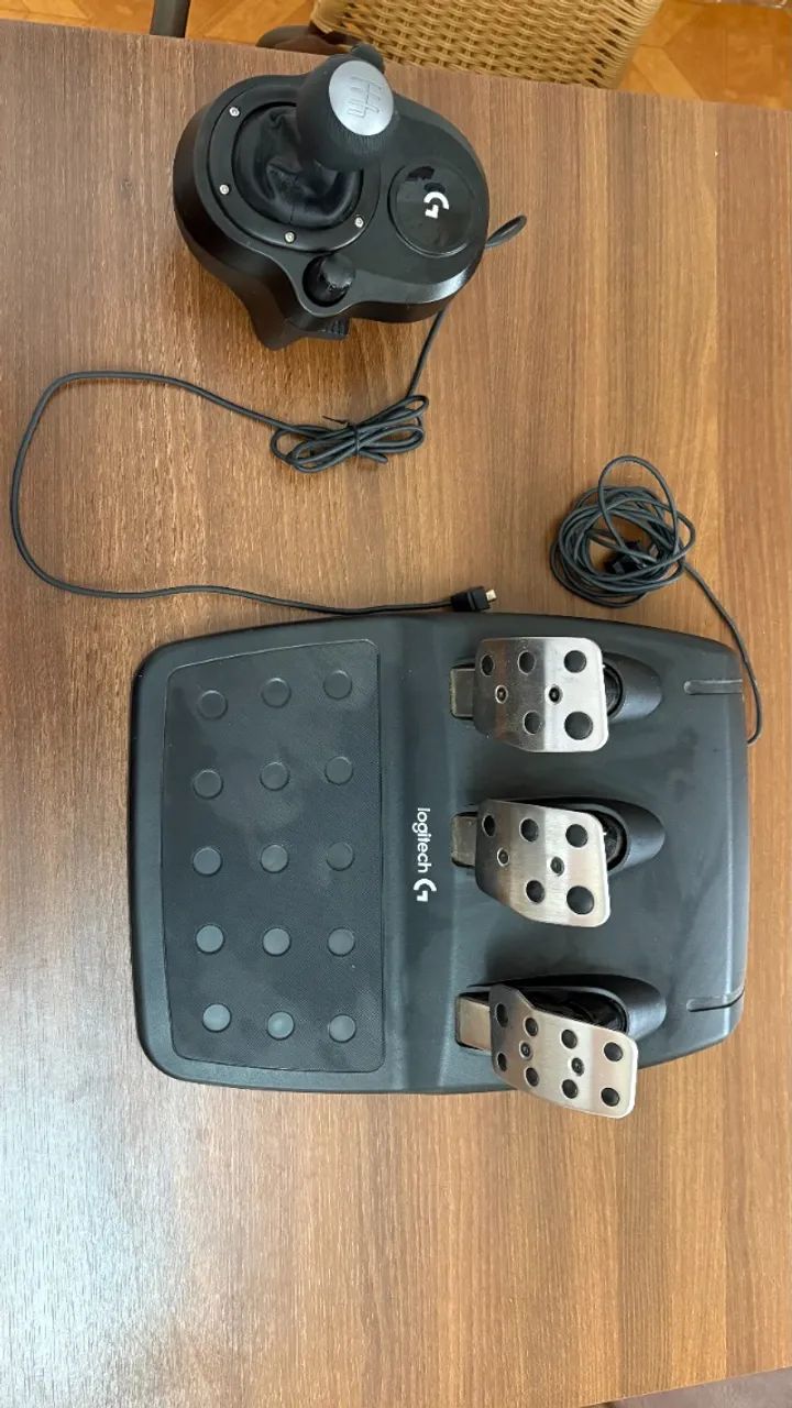 Logitech G29 volante e pedais + cambio - Foto 3