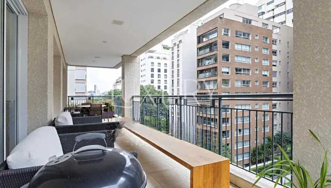Apartamento com varanda à venda ou locação no Jardim América, Parte Plana, 262 m², 4 quart