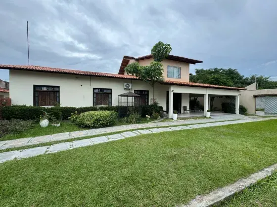 Casa com 300m² para aluguel com 5 quartos em Chácara Brasil - São Luís -