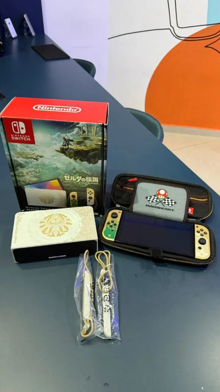Nintendo Switch Oled / Ed. Especial Zelda / Semi Novo Completo com