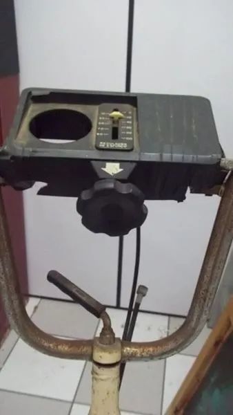 Bicicleta Ergométrica Caloi (No estado, necessita Reforma, retirada pessoalmente) - Foto 3