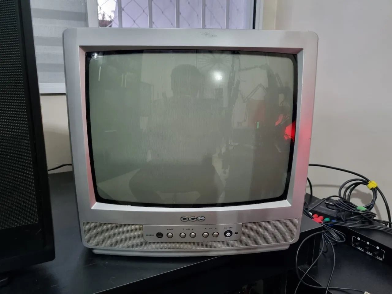 TV CCE 14 polegadas
