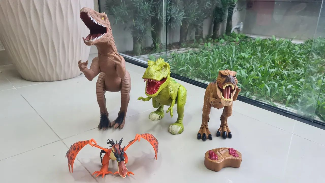 Coleção de Dinossauros de Brinquedo