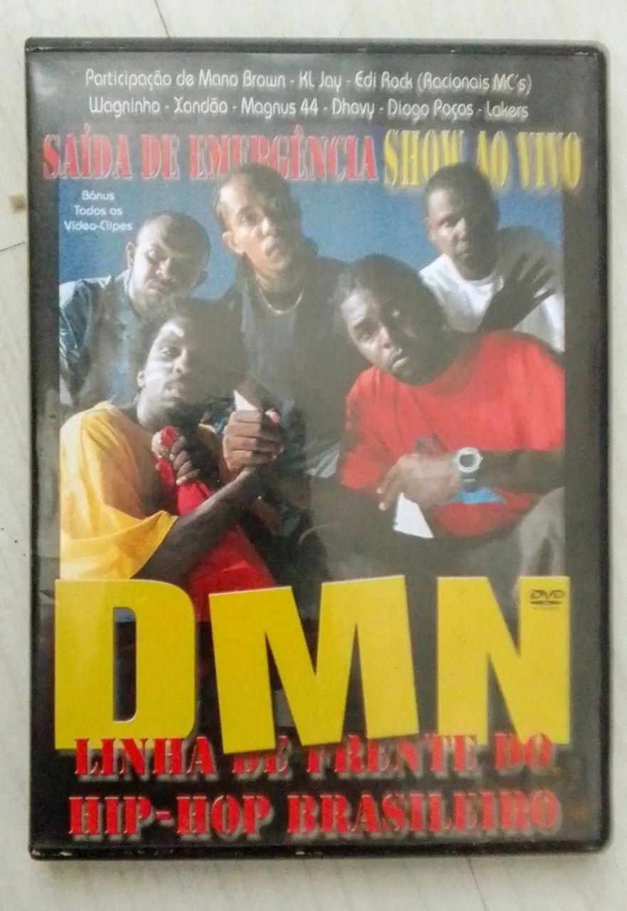 DVD - DMN - Saída de emergência - show ao vivo + clips - ORIGINAL