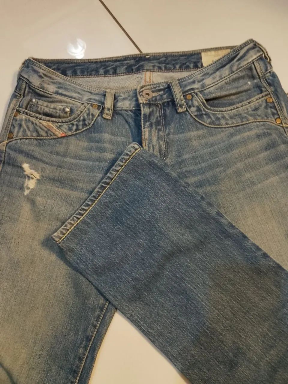 Calça Jeans Diesel - Tamanho EUA28 - BR38