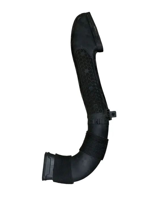 DUTO FRONTAL DE CAPTACAO DO AR MERCEDES C300 DO MERCEDES C300 2020/2020