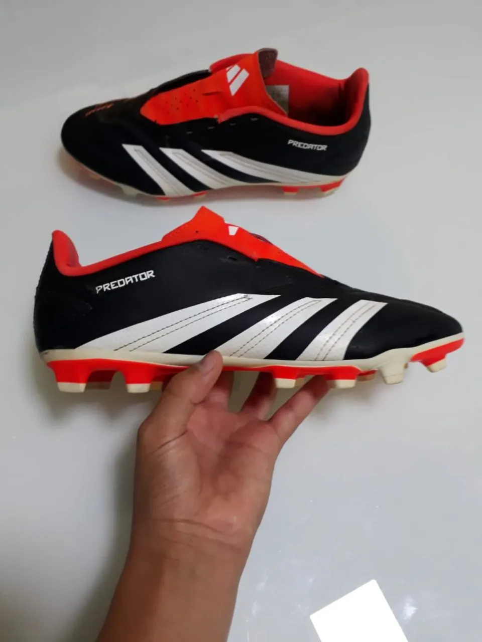 Chuteiras Adidas Predator 37 em otimo estado muito bem conservada ideal para o seu jogo!