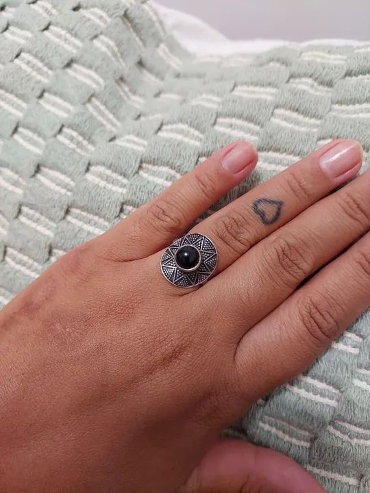 Anel Indiano com pedra de Onix - Prata 925k
