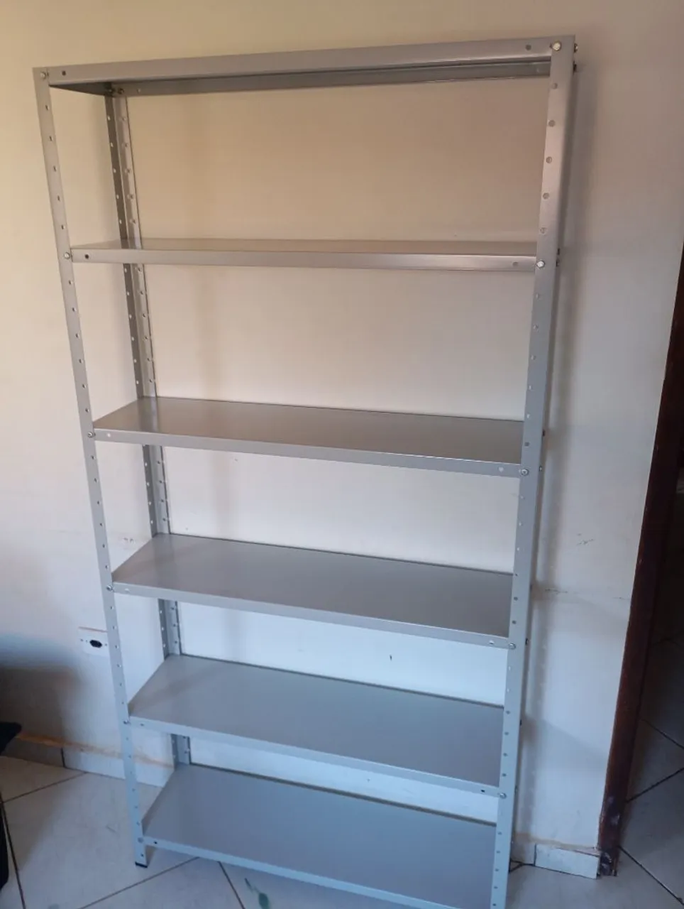Estante de aço 6 bandejas Nova direto da fábrica 