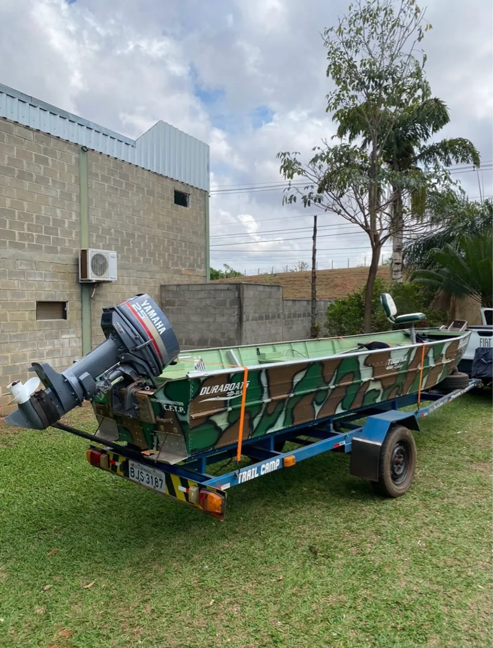 Barco semi chata pesca yamaha 25hp venda/troca