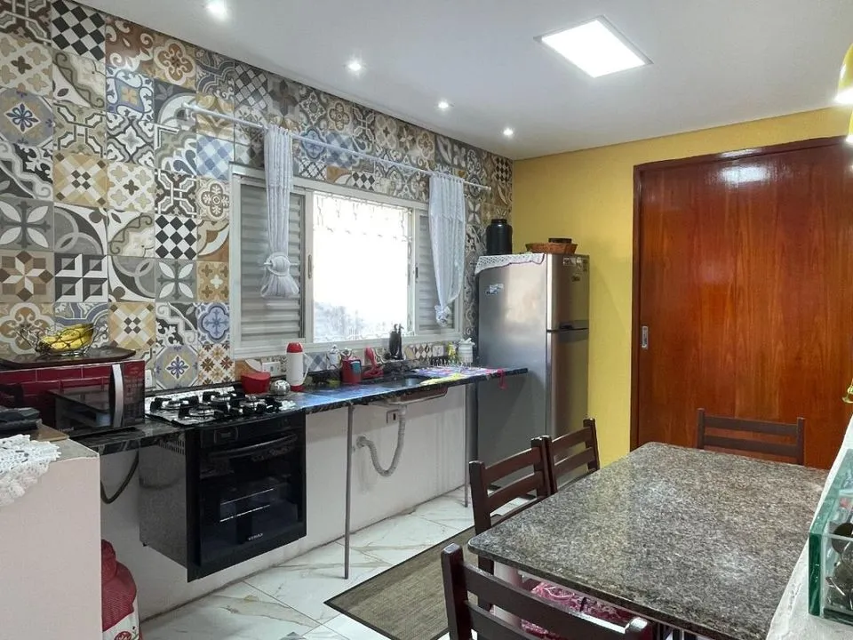 Sobrado para Venda em Barueri, Parque das Nações, 3 dormitórios, 2 suítes, 3 banheiros, 2
