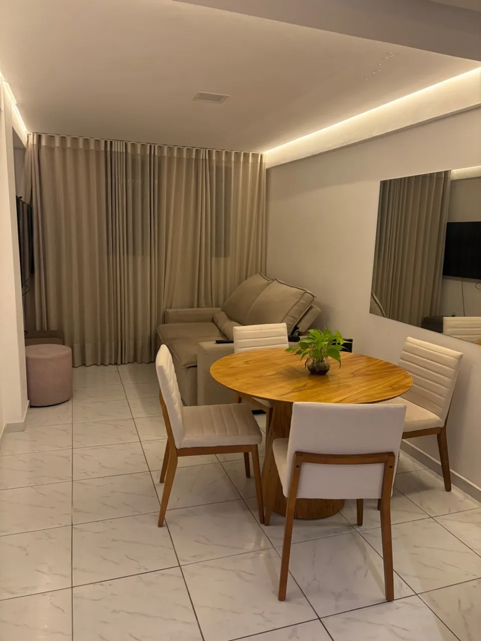 Apartamento 2 quartos (sem mobília)