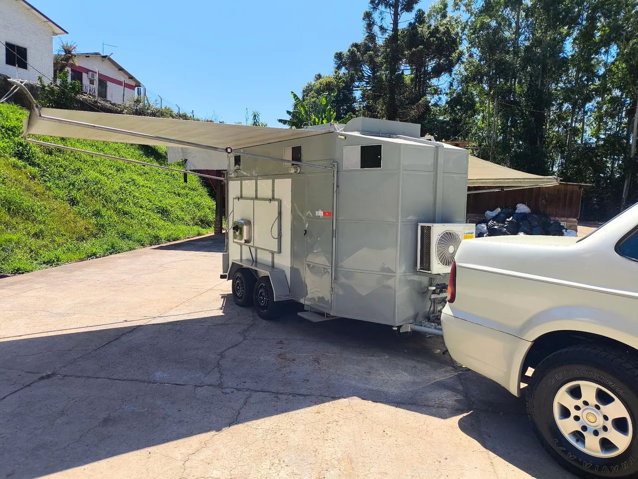 Reboque completo para rodeios - Foto 2