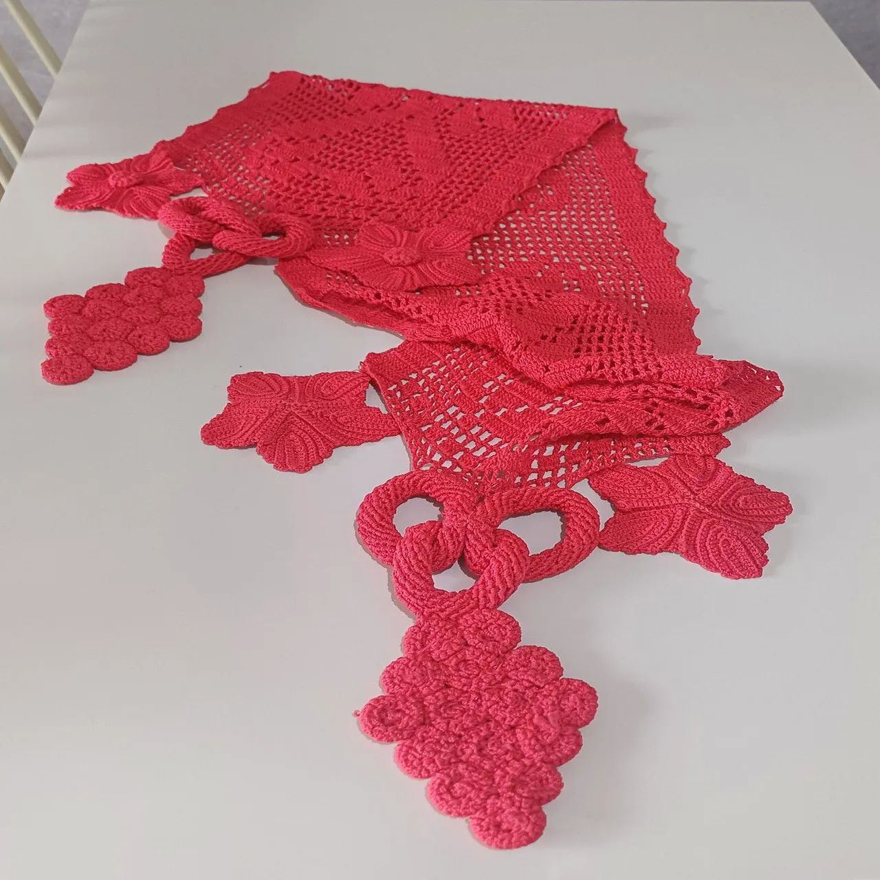 Caminho de Mesa Crochê Vermelho  - Foto 3