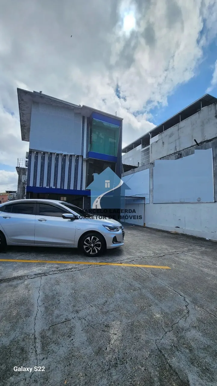 Ponto Comercial na Avenida Tefé - Raiz