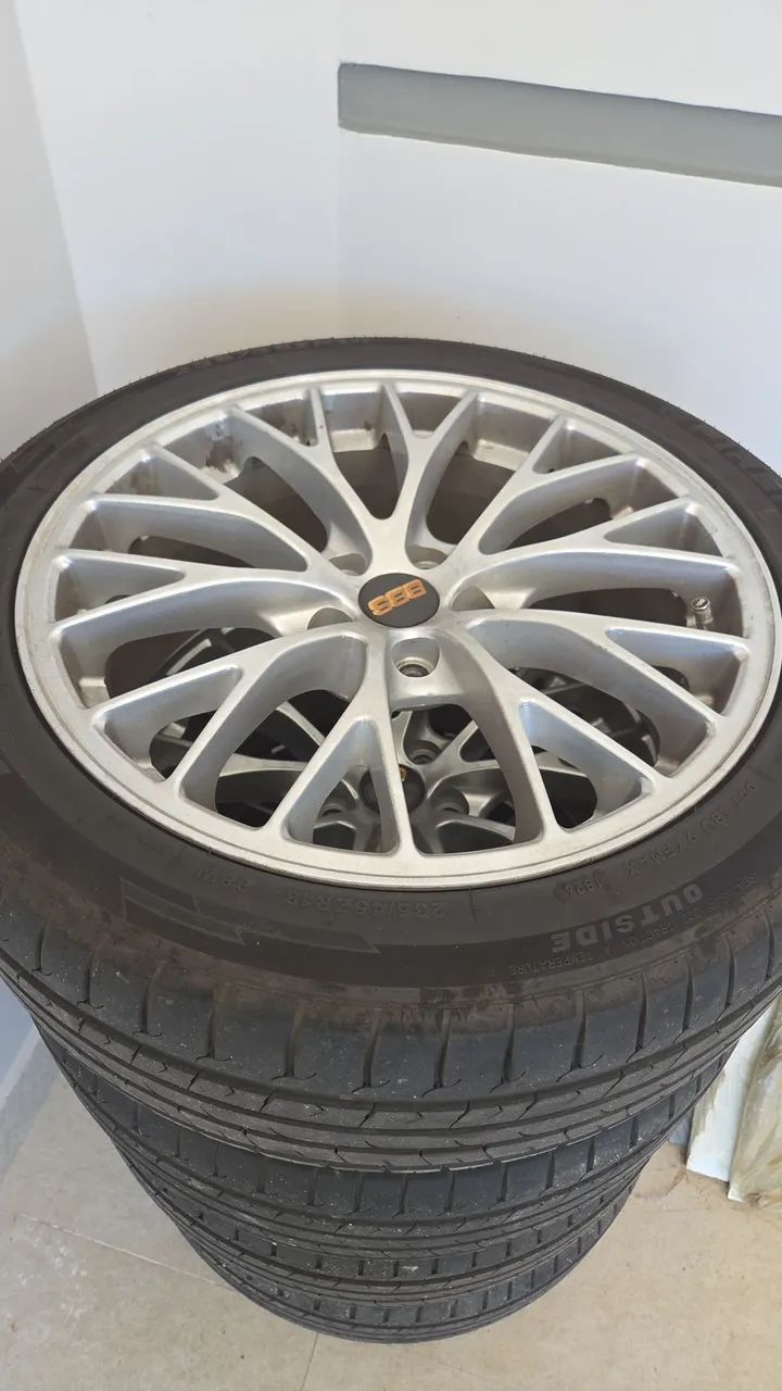 Rodas Aro 18