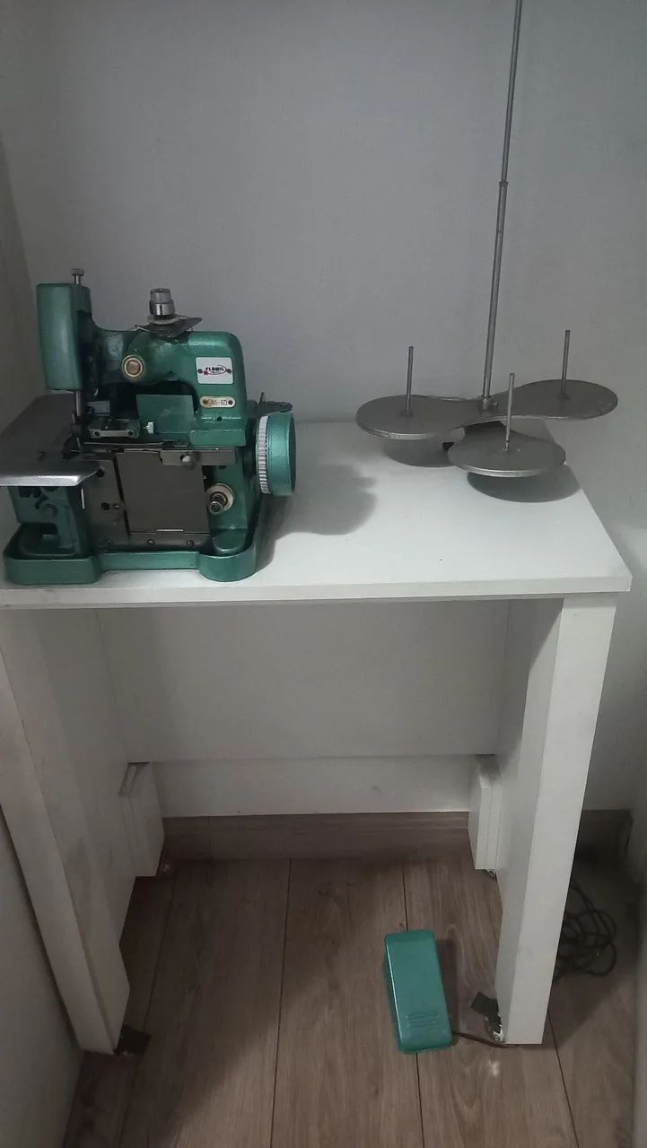 Máquina de Costura Overlock Industrial - Foto 2