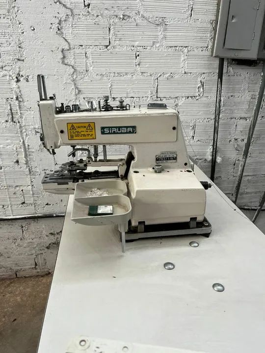 Máquina de Costura Industrial botoneira  - Foto 2