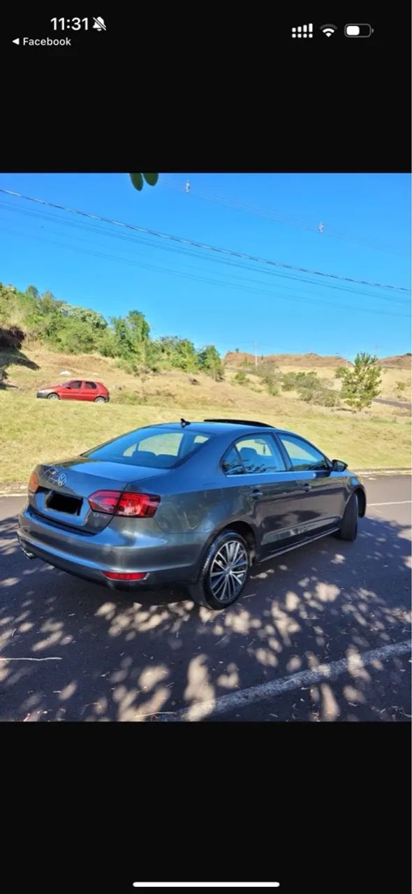 Jetta 2014 higline com pacote premium carro impecável.
