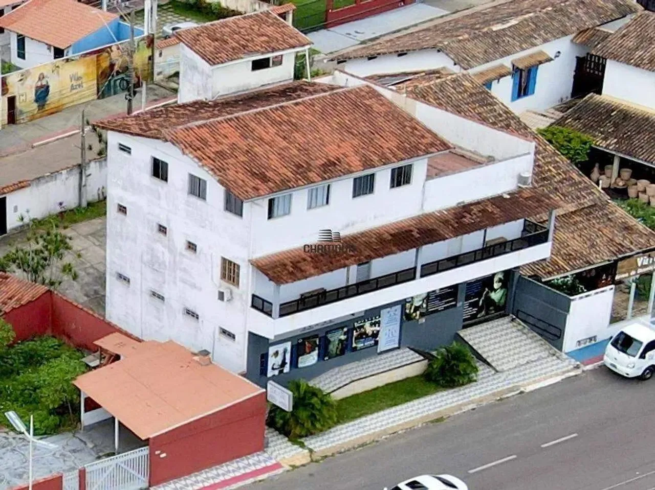 Casa Residencial/Comercial à venda na Enseada Azul.