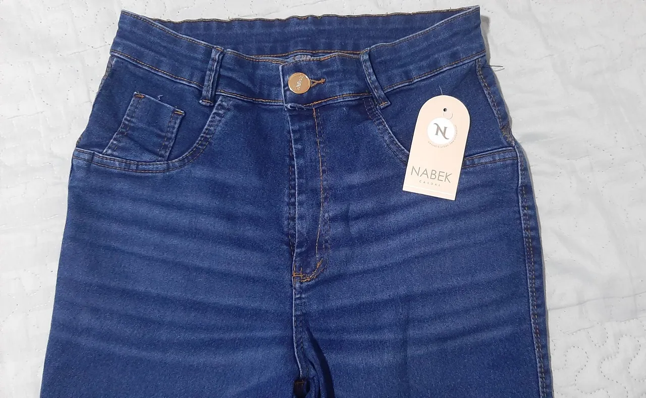 Calça Jeans Flare - Nova - Tam 46