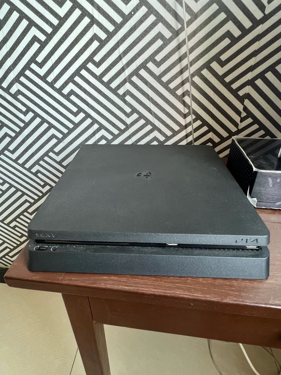 PlayStation 4 + 2 controle + jogos64318475135489121