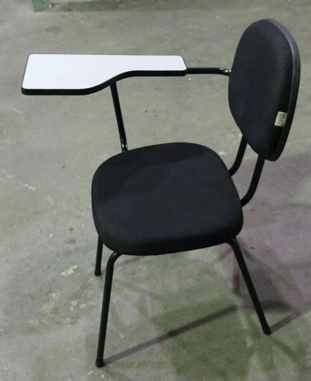 Cadeira Universitária com Prancheta Porta Livros - Conforto e Praticidade - Foto 3