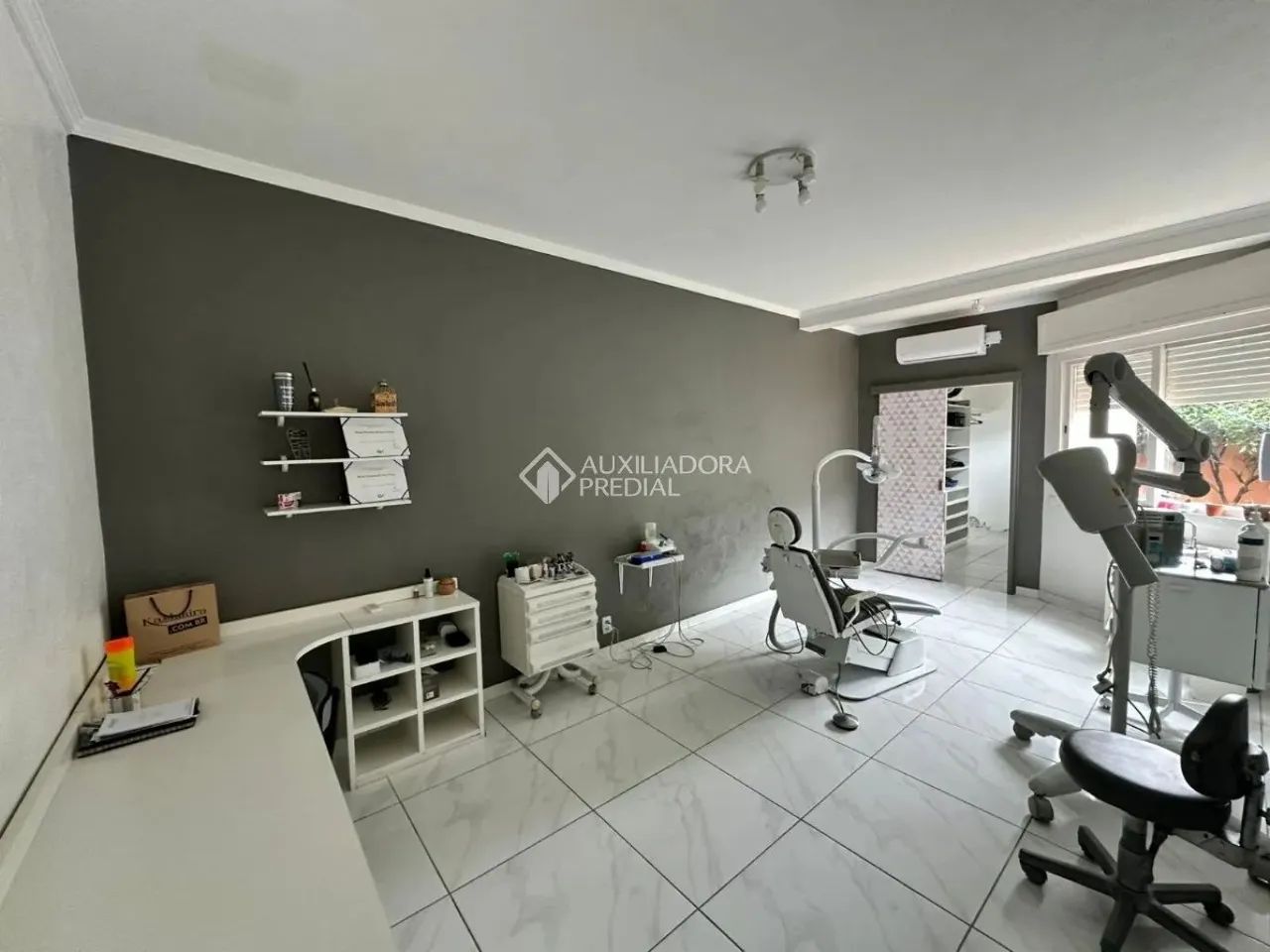 Casa ampla com potencial residencial e comercial no Centro - Rio Grande/RS - Foto 2