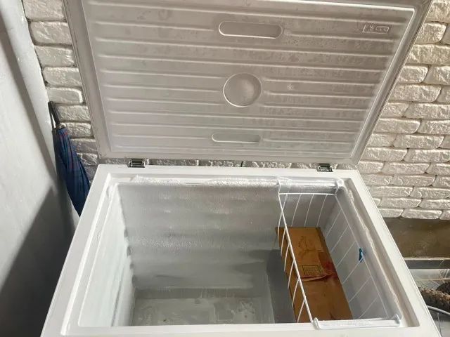 Vendo Freezer Philco 200L - Foto 2