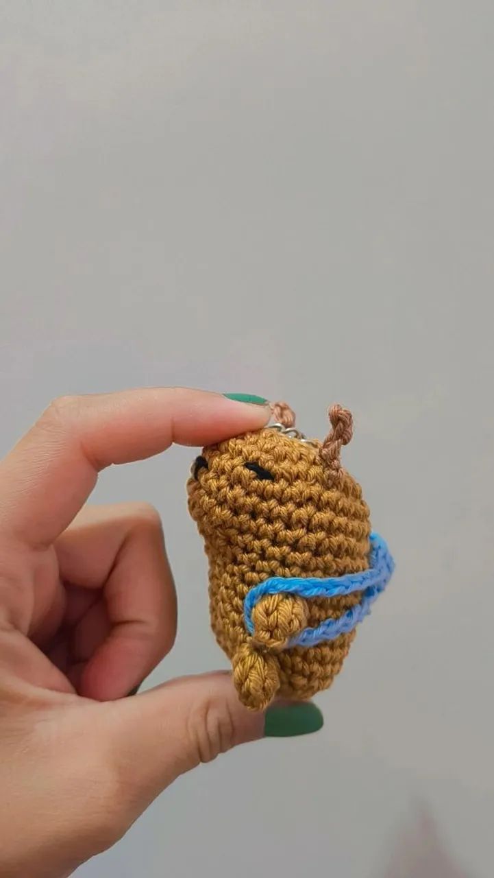 Chaveiro capivara mochila  - Foto 3