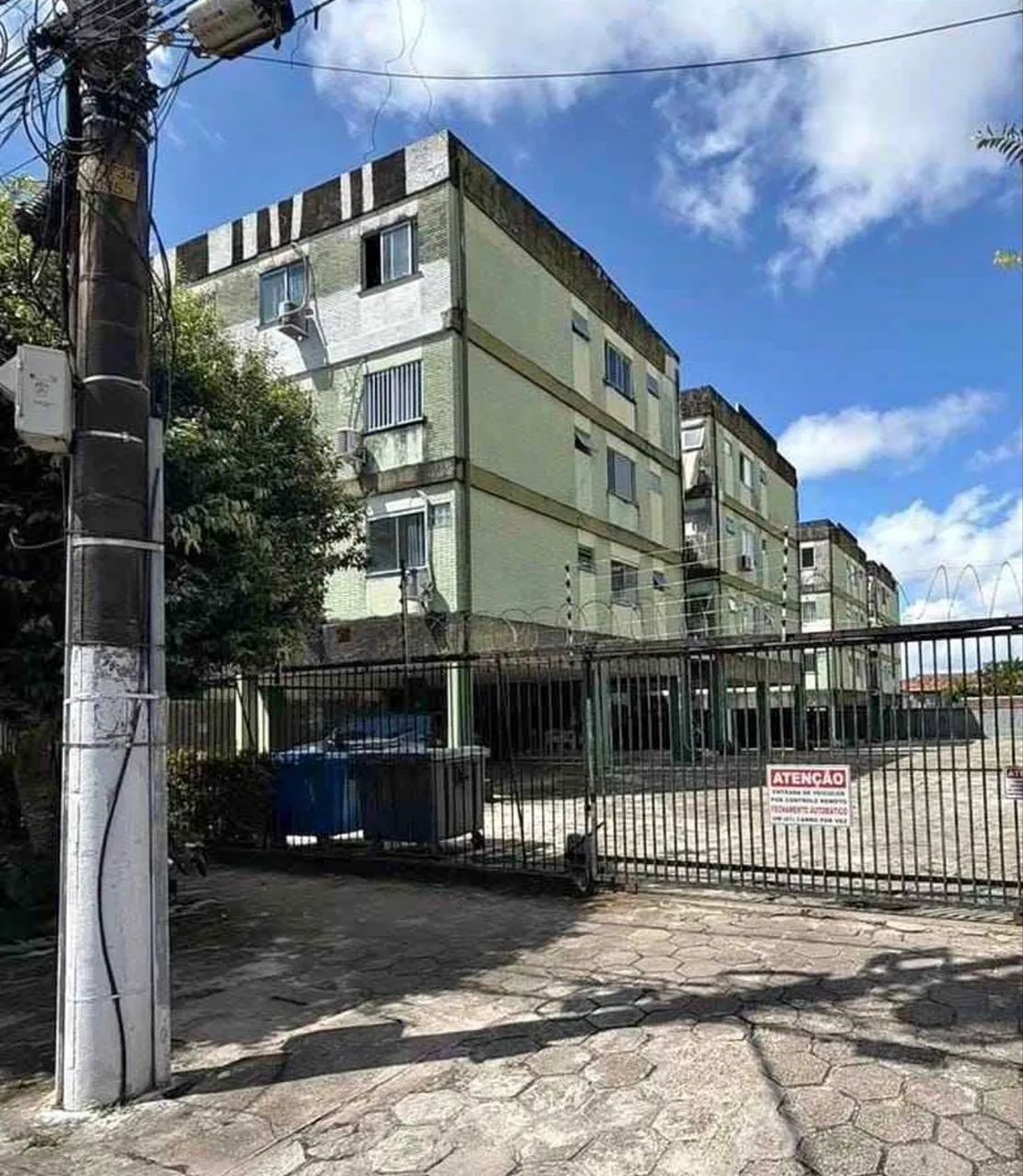 Apartamento com 2/4 a venda no Marco