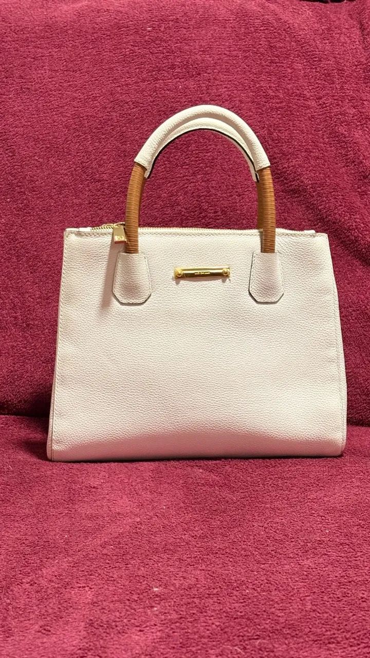 Bolsa luz da lua ,modelo estruturado,couro legítimo 
