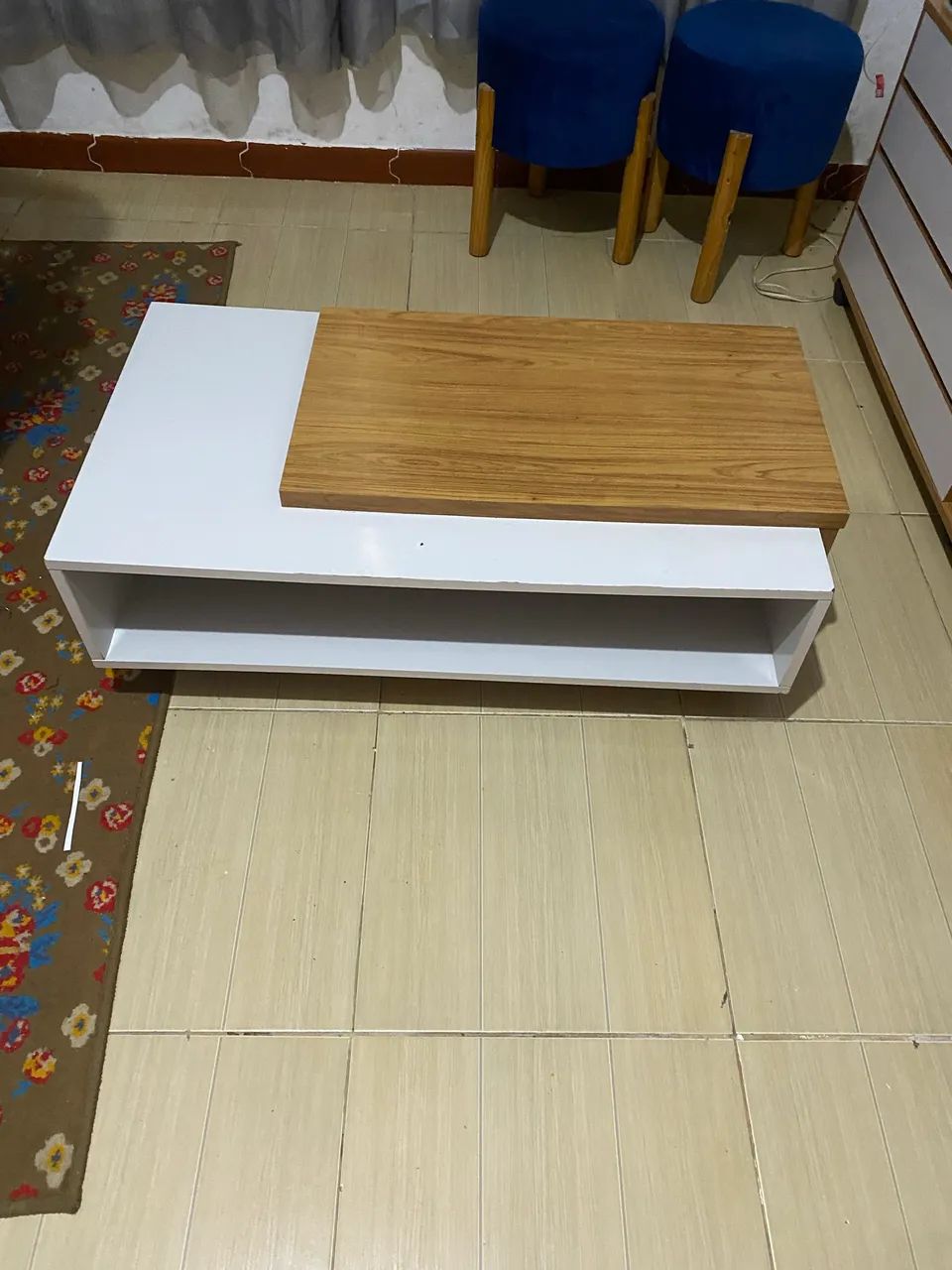 Mesa de Centro Moderna / Retrô (Branca com Tampo Amadeirado) - Foto 2