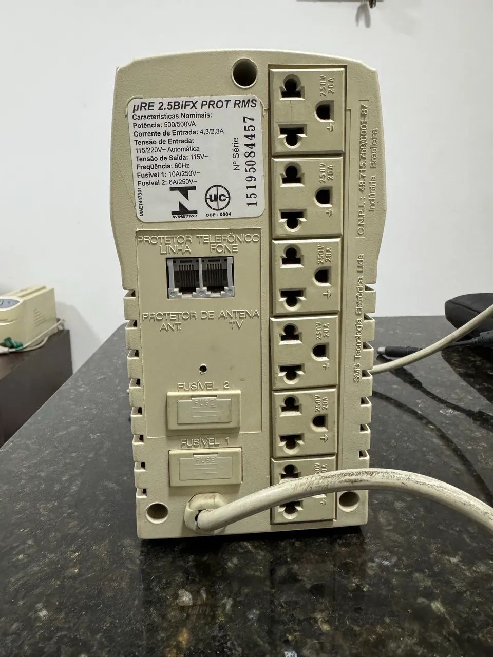 Kit 2 Estabilizadores: 1000VA + 500VA (SMS e Power Plus) - Foto 4