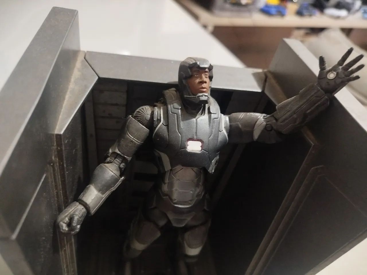 Máquina de Combate Marvel Select - Foto 4