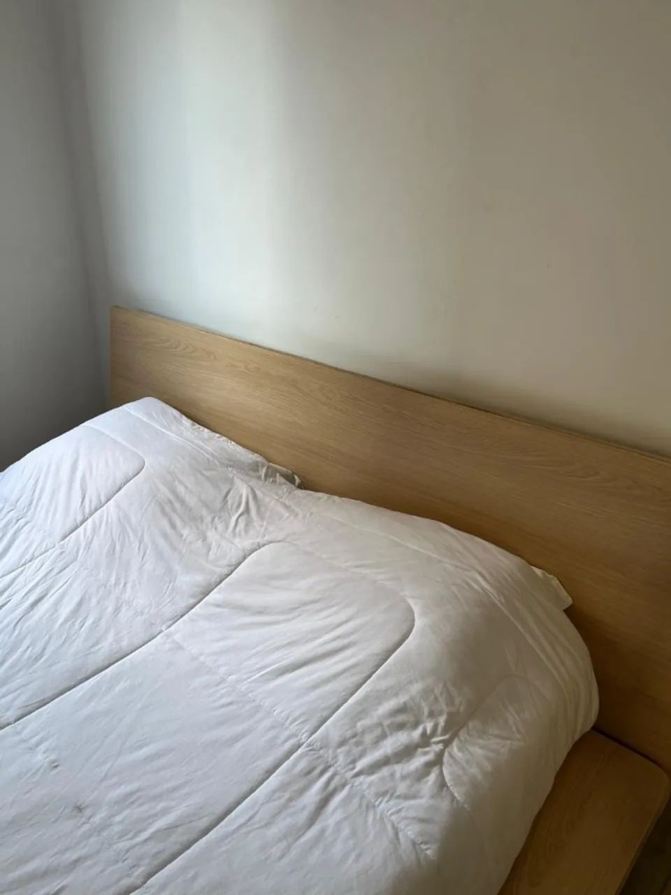 Cama Queen MEM Amadeirada com Cabeceira - Foto 2