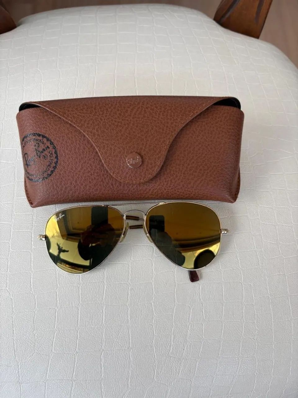 Óculos Rayban lente espelhada dourada