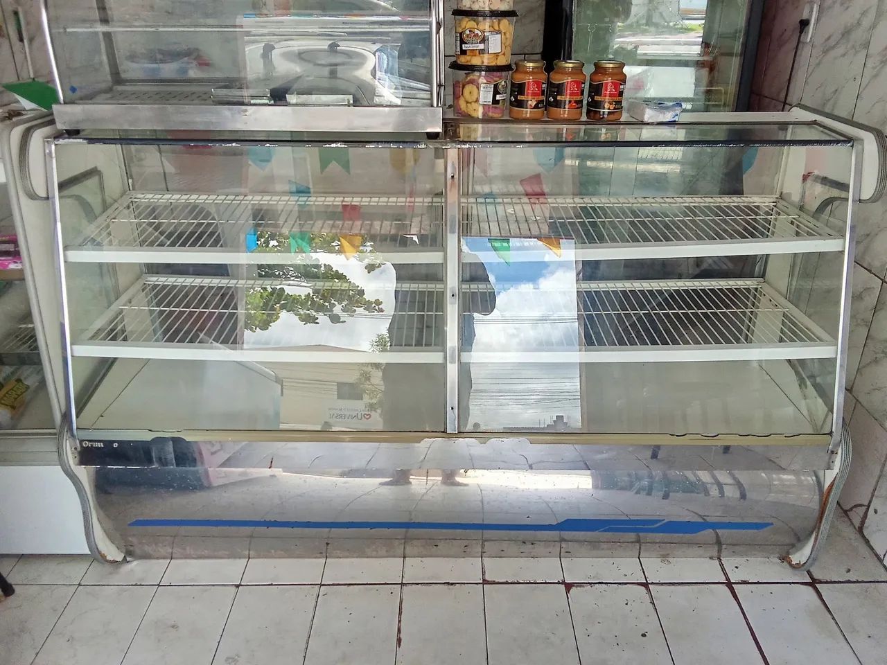 Balcão natural pra panificação.