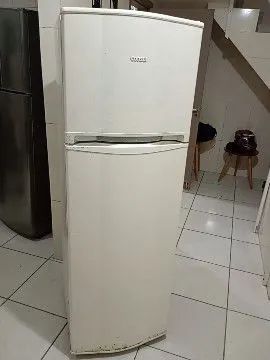 Geladeira Frost Free está funcionando normalmente 