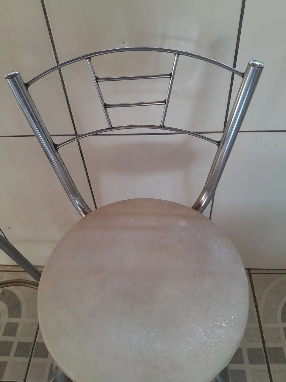 Vendo  2 banquetas - Foto 5