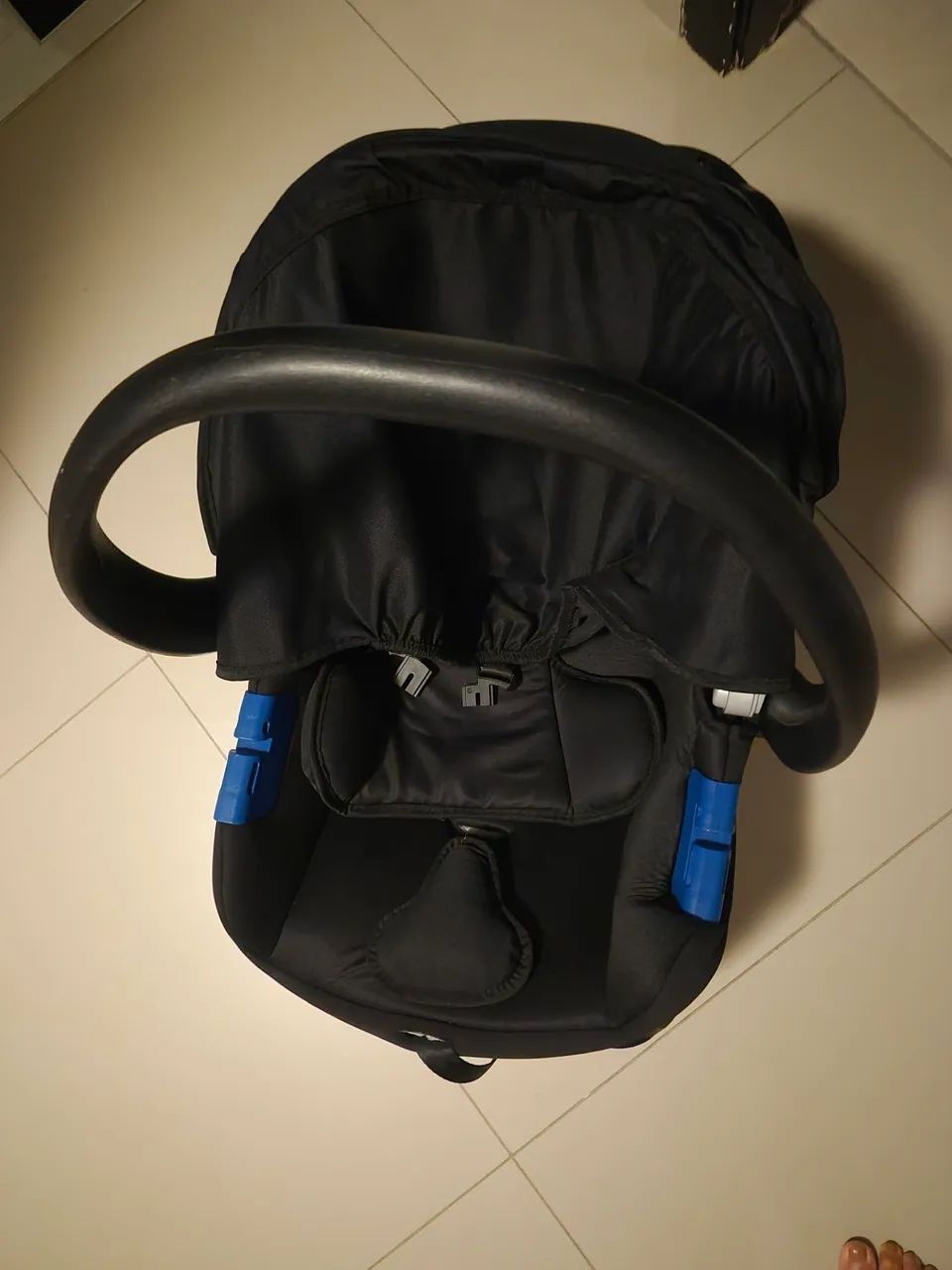 Carrinho,  bebê conforto e base  carro - Foto 4