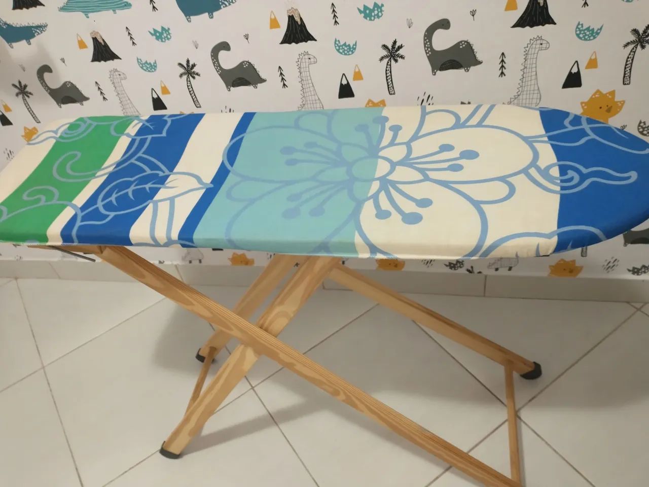 Mesa de passar roupas 