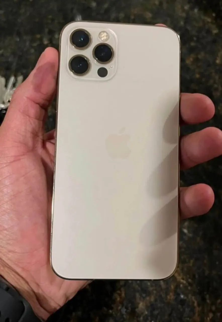 Iphone 12 pro max gold 