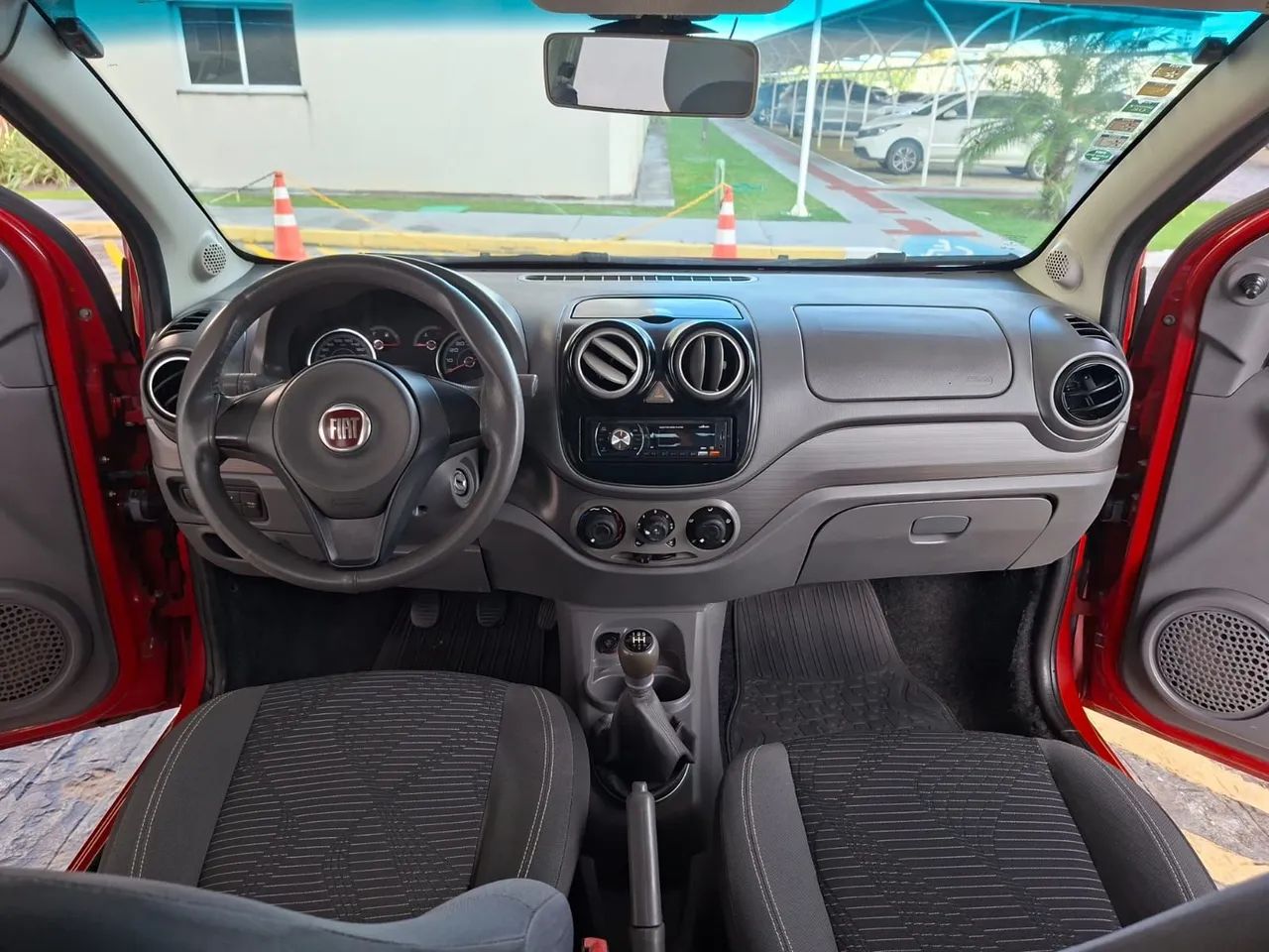 Fiat Palio Attractive 1.0 EVO Fire Flex 8V 5P 2014 - Foto 5